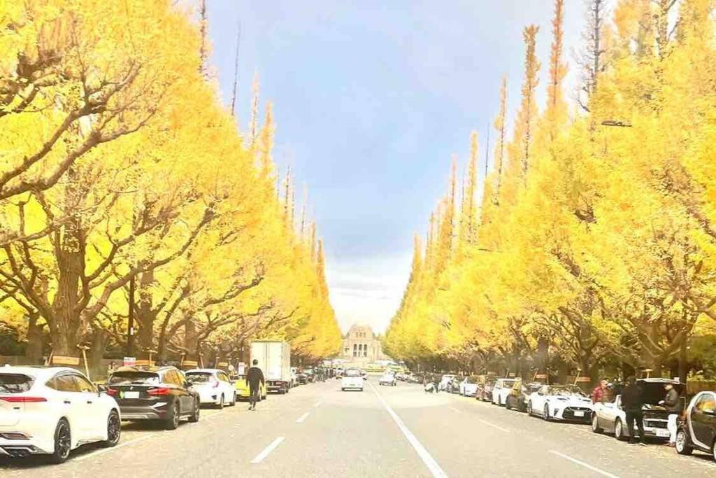 Small Villa Tokyo 渋谷まで2駅10分 青山一丁目駅徒歩3分一軒家ペット歓迎お子様歓迎駐車場あり6人までok Exteriör bild