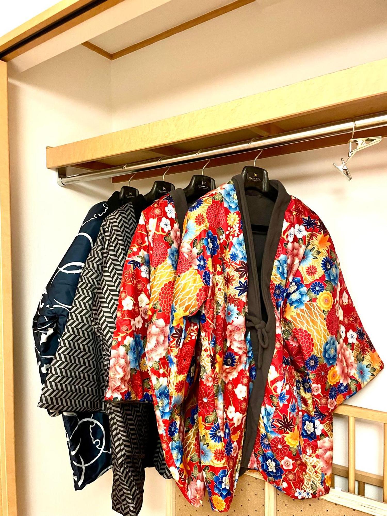 Small Villa Tokyo 渋谷まで2駅10分 青山一丁目駅徒歩3分一軒家ペット歓迎お子様歓迎駐車場あり6人までok Exteriör bild